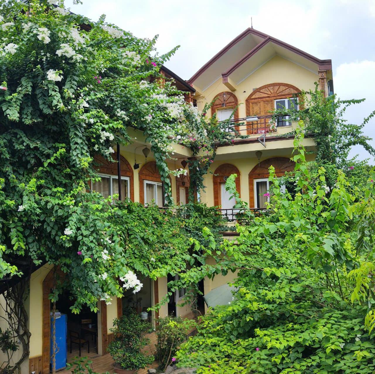 Trang An Central Homestay Ніньбінь Екстер'єр фото